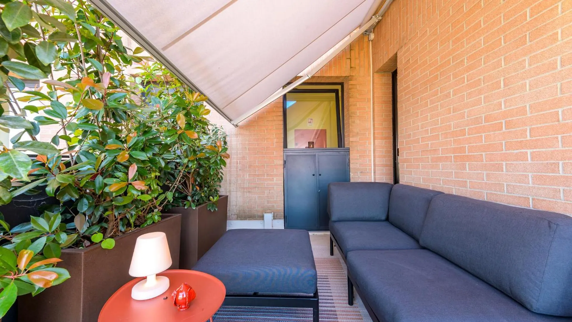 Tiny House Tower Apartment Fidenza
